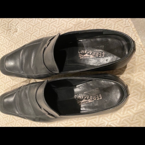 Ferragamo black men’s dress shoes w buckle 11